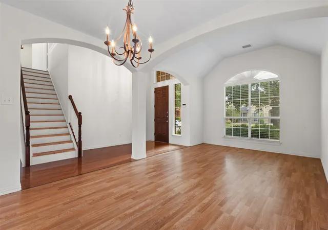 Photo 3 of Single family home for sale at 7513 Kallan Dr, Rowlett, TX 75089 | MLS# 21372212 | Listing updated on 2026-08-30