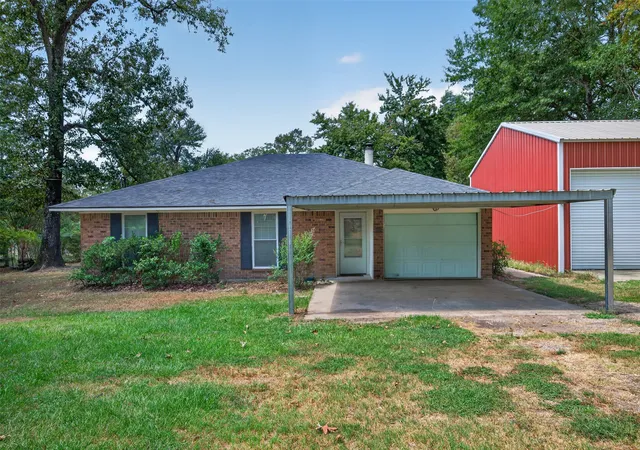 Single family home for sale at 14062 Johns Gin Rd, Keithville, LA 71047 | MLS# 21372878