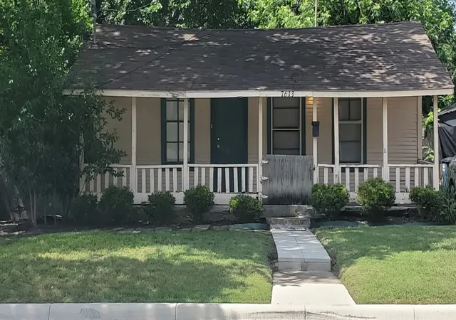 Photo 1 of Single family home for sale at 7613 Marys Creek Dr, Fort Worth, TX 76116 | MLS# 21371261 | Listing updated on 2026-10-05