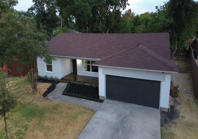 Photo 2 of Single family home for sale at 518 Shirley Ct, Richardson, TX 75081 | MLS# 21372904 | Listing updated on 2026-08-30