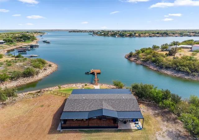 Photo 1 of Manufactured home for sale at 606 W Moonshine Rd, Seymour, TX 76380 | MLS# 21372968 | Listing updated on 2026-09-02