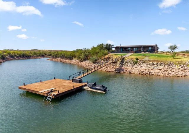 Photo 2 of Manufactured home for sale at 606 W Moonshine Rd, Seymour, TX 76380 | MLS# 21372968 | Listing updated on 2026-09-02