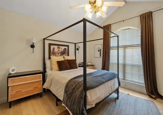 Photo 3 of Sale Pending at 310 Linda Ln, Lindale, TX 75771 | MLS# 21372991 | Listing updated on 2026-09-17