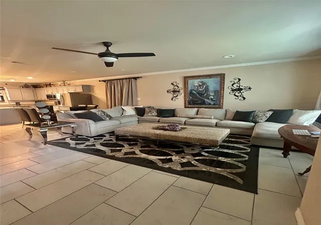 Photo 3 of Single family home for sale at 2807 Ainwick Ct, Dallas, TX 75227 | MLS# 21370736 | Listing updated on 2026-08-30