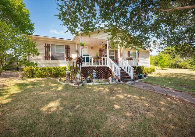 Photo 3 of Manufactured home for sale at 11487 County Road 440, Princeton, TX 75407 | MLS# 21372274 | Listing updated on 2026-08-30