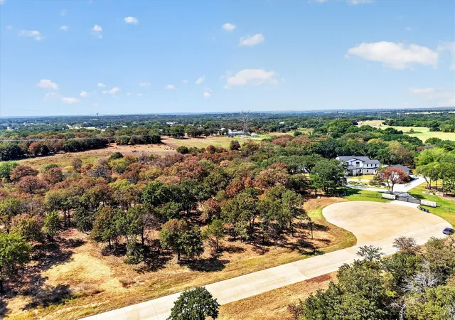 Photo 2 of Land for sale at 849 Gingers Wy, Bartonville, TX 76226 | MLS# 21372859 | Listing updated on 2026-08-31
