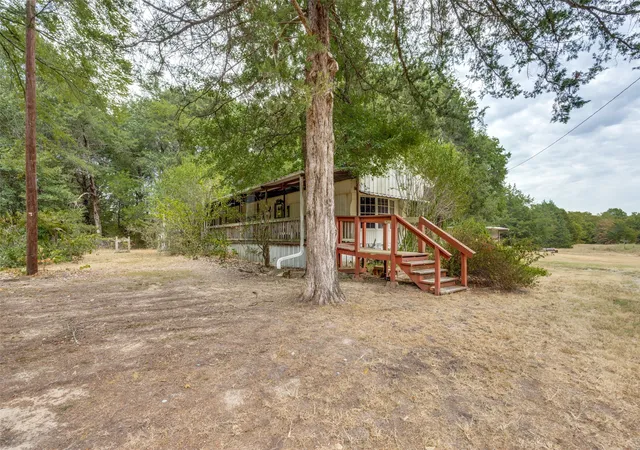 Photo 2 of Manufactured home for sale at 1842 County Road 1105, Ravenna, TX 75476 | MLS# 21371579 | Listing updated on 2026-09-24