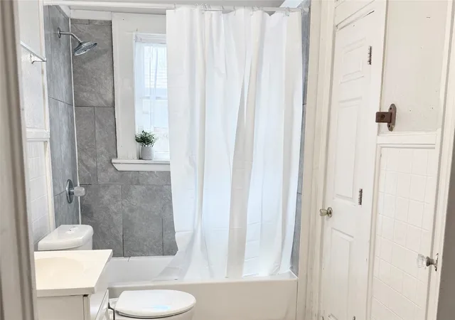 Photo 17 of Single family home for sale at 944 Marion Ave, Fort Worth, TX 76104 | MLS# 21364508 | Listing updated on 2026-09-15