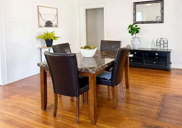 Photo 3 of Single family home for sale at 944 Marion Ave, Fort Worth, TX 76104 | MLS# 21364508 | Listing updated on 2026-09-15