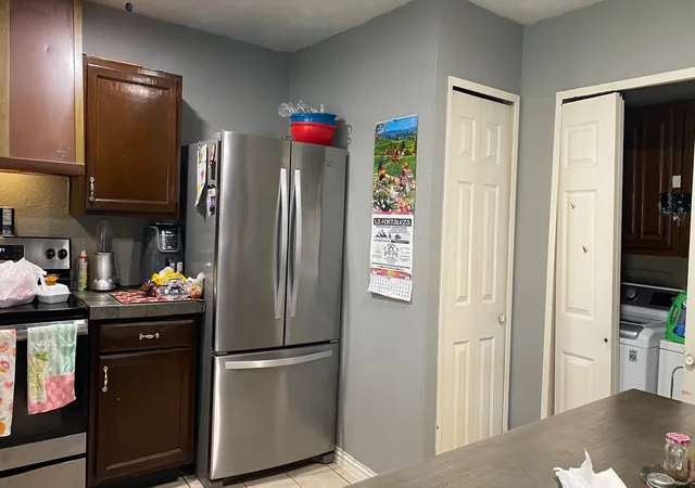 Photo 4 of Single family home for sale at 5701 Magnolia Ln, Rowlett, TX 75089 | MLS# 21373017 | Listing updated on 2026-08-31
