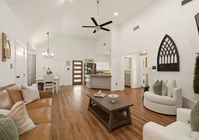 Photo 1 of Single family home for sale at 355 County Rd 4225, Bonham, TX 75418 | MLS# 21371740 | Listing updated on 2026-10-05