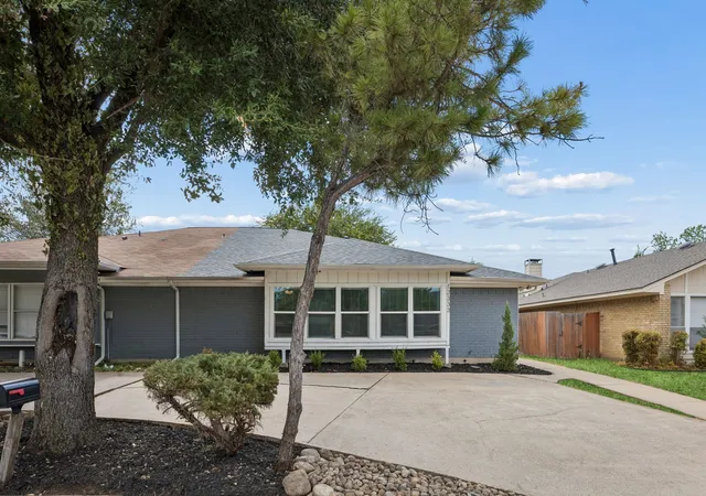 Photo 2 of Single family home for sale at 12333 Ferris Creek Ln, Dallas, TX 75243 | MLS# 21372602 | Listing updated on 2026-10-05