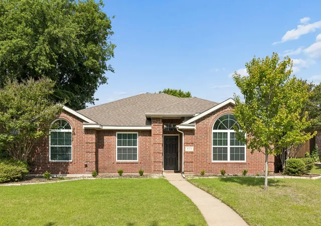 Photo 4 of Single family home for sale at 8109 Wharf St, Frisco, TX 75035 | MLS# 21365882 | Listing updated on 2026-09-29