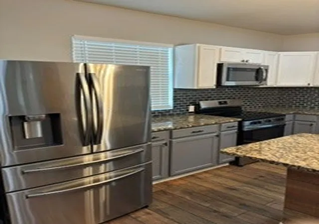 Photo 3 of Single family home for sale at 115 W Spruce Cor W, Whitewright, TX 75491 | MLS# 21372832 | Listing updated on 2026-09-01
