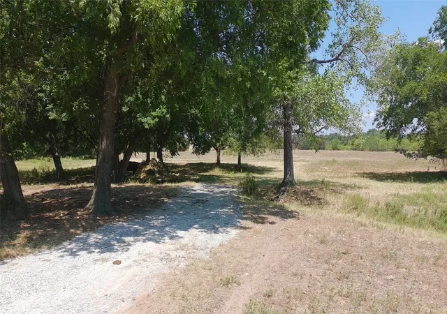 Photo 3 of House for sale at 630 Harmony Rd, Weatherford, TX 76087 | MLS# 21371489 | Listing updated on 2026-08-30
