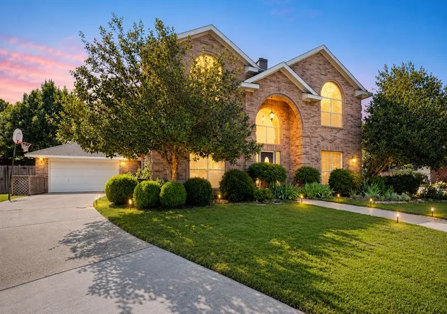 Photo 1 of Single family home for sale at 3509 Mistletoe Ln, Rowlett, TX 75088 | MLS# 21373110 | Listing updated on 2026-08-30