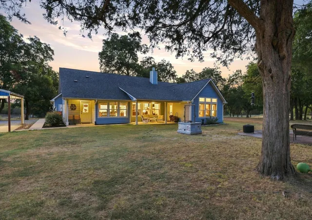 Photo 3 of Single family home for sale at 10381 Fm 512, Wolfe City, TX 75496 | MLS# 21373159 | Listing updated on 2026-09-28