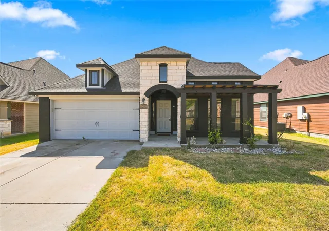 Photo 1 of Single family home for sale at 10409 Condor Loop, Waco, TX 76708 | MLS# 21373192 | Listing updated on 2026-08-31