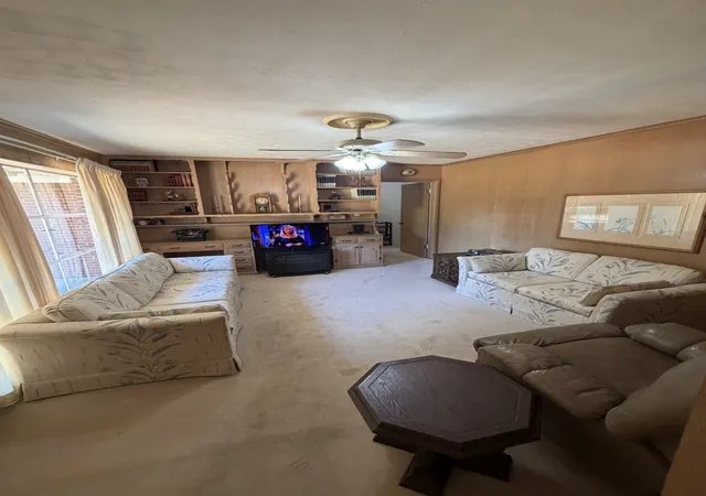 Photo 4 of Single family home for sale at 1329 E Union Bower Rd, Irving, TX 75061 | MLS# 21373221 | Listing updated on 2026-08-31