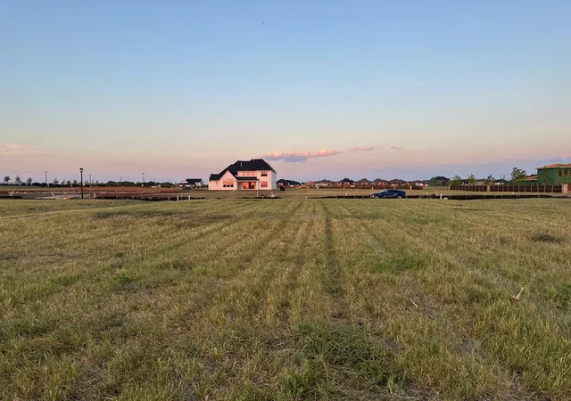 Photo 1 of Land for sale at 911 Loyola Dr, Prosper, TX 75078 | MLS# 21373269 | Listing updated on 2026-08-31