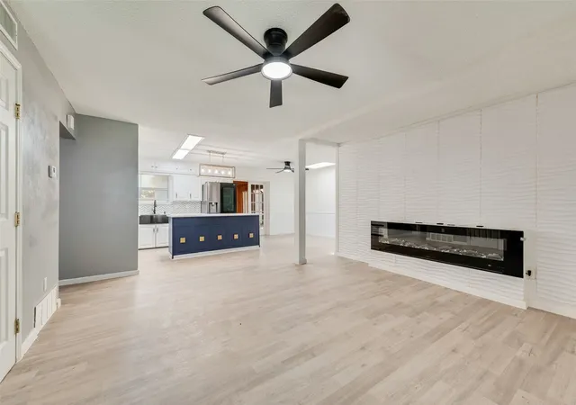 Photo 3 of Single family home for sale at 721 Thompson Dr, Saginaw, TX 76179 | MLS# 21373295 | Listing updated on 2026-09-02