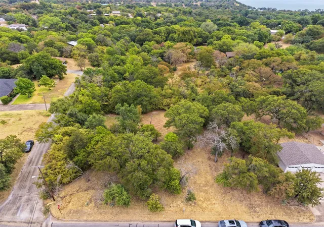 Photo 2 of Land for sale at 201 Lakeridge Rd, Lakeside, TX 76108 | MLS# 21369945 | Listing updated on 2026-09-17
