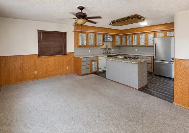 Photo 3 of Single family home for sale at 801 Paula St, Kennedale, TX 76060 | MLS# 21372790 | Listing updated on 2026-08-31