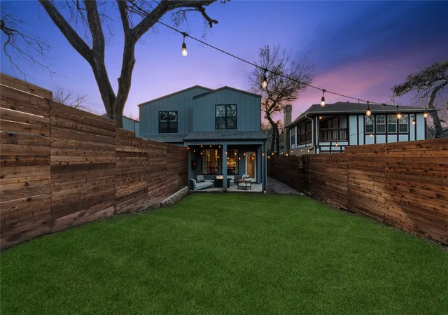 Photo 33 of Single family home for sale at 1230 Haines Ave, Dallas, TX 75208 | MLS# 21367800 | Listing updated on 2026-08-31