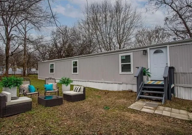 Photo 1 of Manufactured home for sale at 9874 Lake Shore Dr, Wills Point, TX 75169 | MLS# 21373341 | Listing updated on 2026-08-31