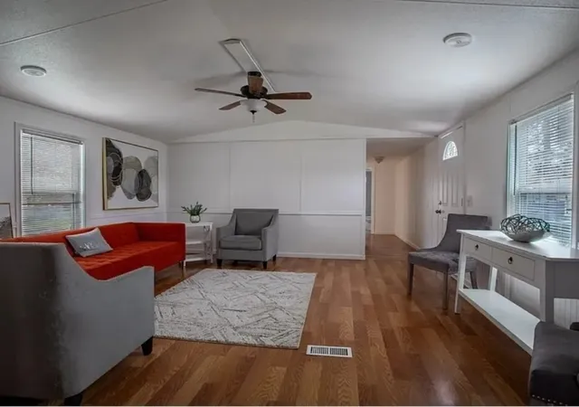 Photo 2 of Manufactured home for sale at 9874 Lake Shore Dr, Wills Point, TX 75169 | MLS# 21373341 | Listing updated on 2026-08-31