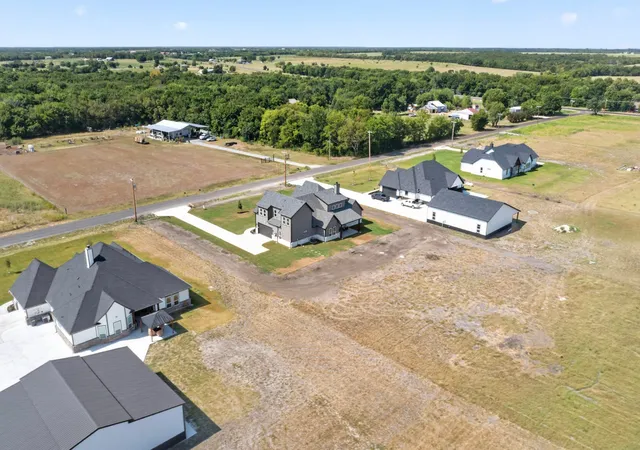 Photo 40 of Single family home for sale at 204 Cr 4615, Wolfe City, TX 75496 | MLS# 21373253 | Listing updated on 2026-09-19