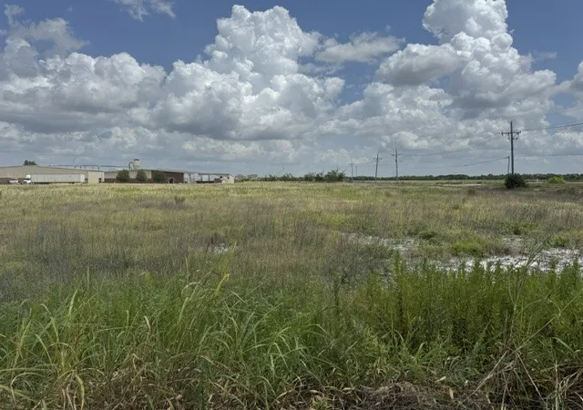 Photo 3 of Land for sale at 0000 S Collin Pkwy, Farmersville, TX 75442 | MLS# 21373383 | Listing updated on 2026-08-31