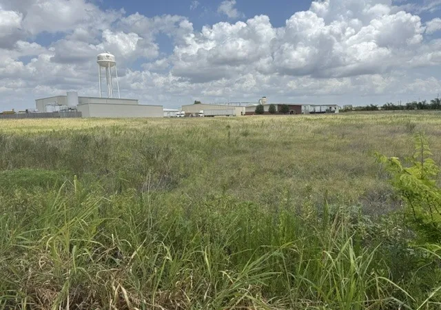 Photo 4 of Land for sale at 0000 S Collin Pkwy, Farmersville, TX 75442 | MLS# 21373383 | Listing updated on 2026-08-31