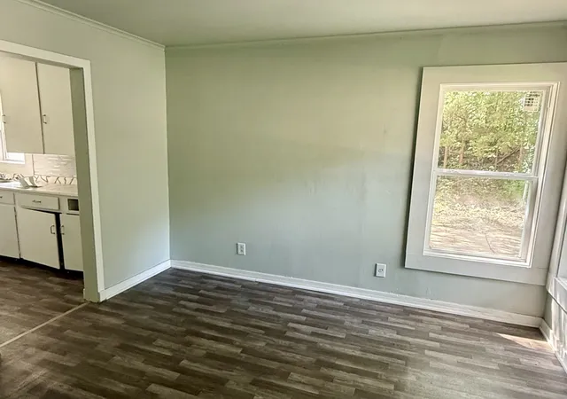 Photo 3 of Single family home for sale at 3623 Jackson St, Shreveport, LA 71109 | MLS# 21373251 | Listing updated on 2026-08-31