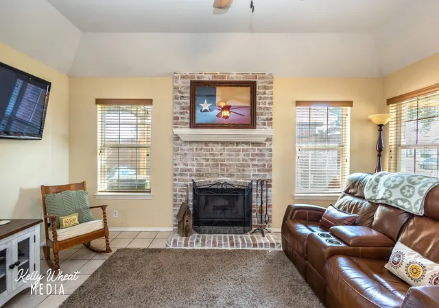 Photo 4 of Single family home for sale at 7602 Aspen Ave, San Angelo, TX 76904 | MLS# 21373392 | Listing updated on 2026-09-20
