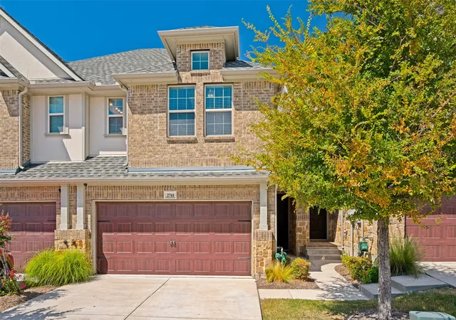 Photo 1 of Townhouse for sale at 2741 Splendor Dr, Little Elm, TX 75068 | MLS# 21373435 | Listing updated on 2026-10-02
