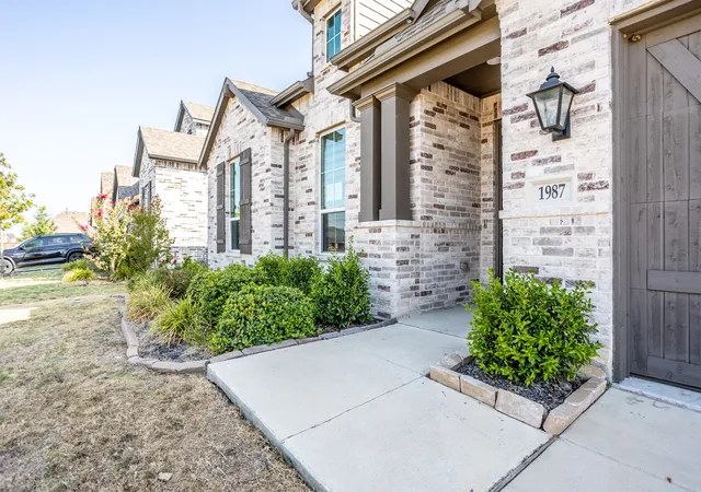 Photo 2 of Single family home for sale at 1987 Frediano Ln, Rockwall, TX 75032 | MLS# 21373505 | Listing updated on 2026-08-31