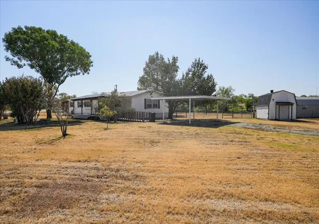 Photo 4 of Manufactured home for sale at 1453 Joyce Rd, Kaufman, TX 75142 | MLS# 21373555 | Listing updated on 2026-08-31