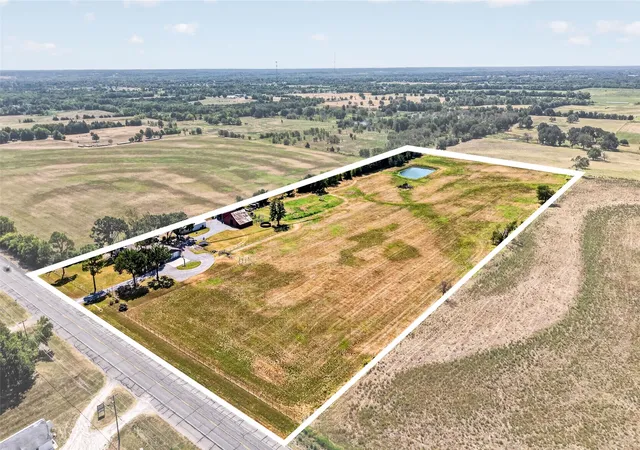 Photo 1 of Land for sale at 1413 W State Hwy 56, Bonham, TX 75418 | MLS# 21369753 | Listing updated on 2026-08-31