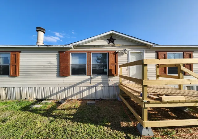Photo 1 of Manufactured home for sale at 441 Quail Chase Dr, Decatur, TX 76234 | MLS# 21370189 | Listing updated on 2026-08-31