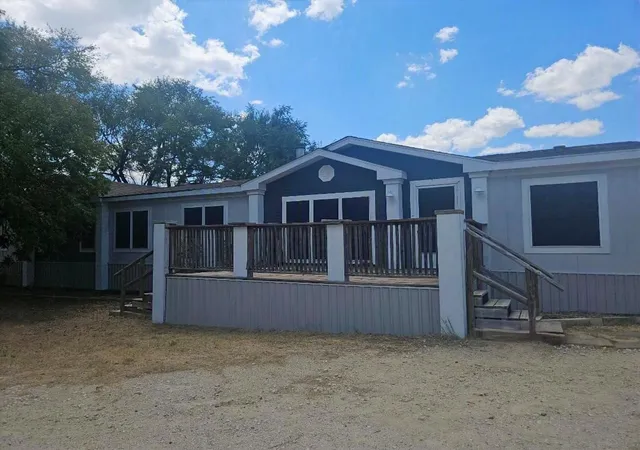 Photo 2 of Manufactured home for sale at 585 County Rd 113, Clyde, TX 79510 | MLS# 21373639 | Listing updated on 2026-09-25