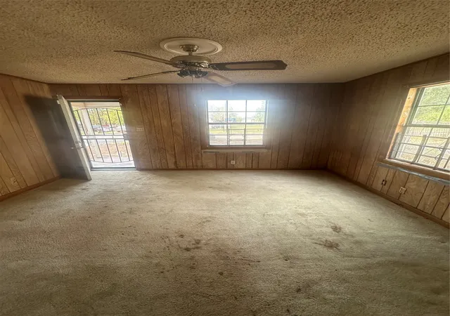 Photo 4 of Single family home for sale at 5117 Cottey St, Fort Worth, TX 76105 | MLS# 21373649 | Listing updated on 2026-08-31