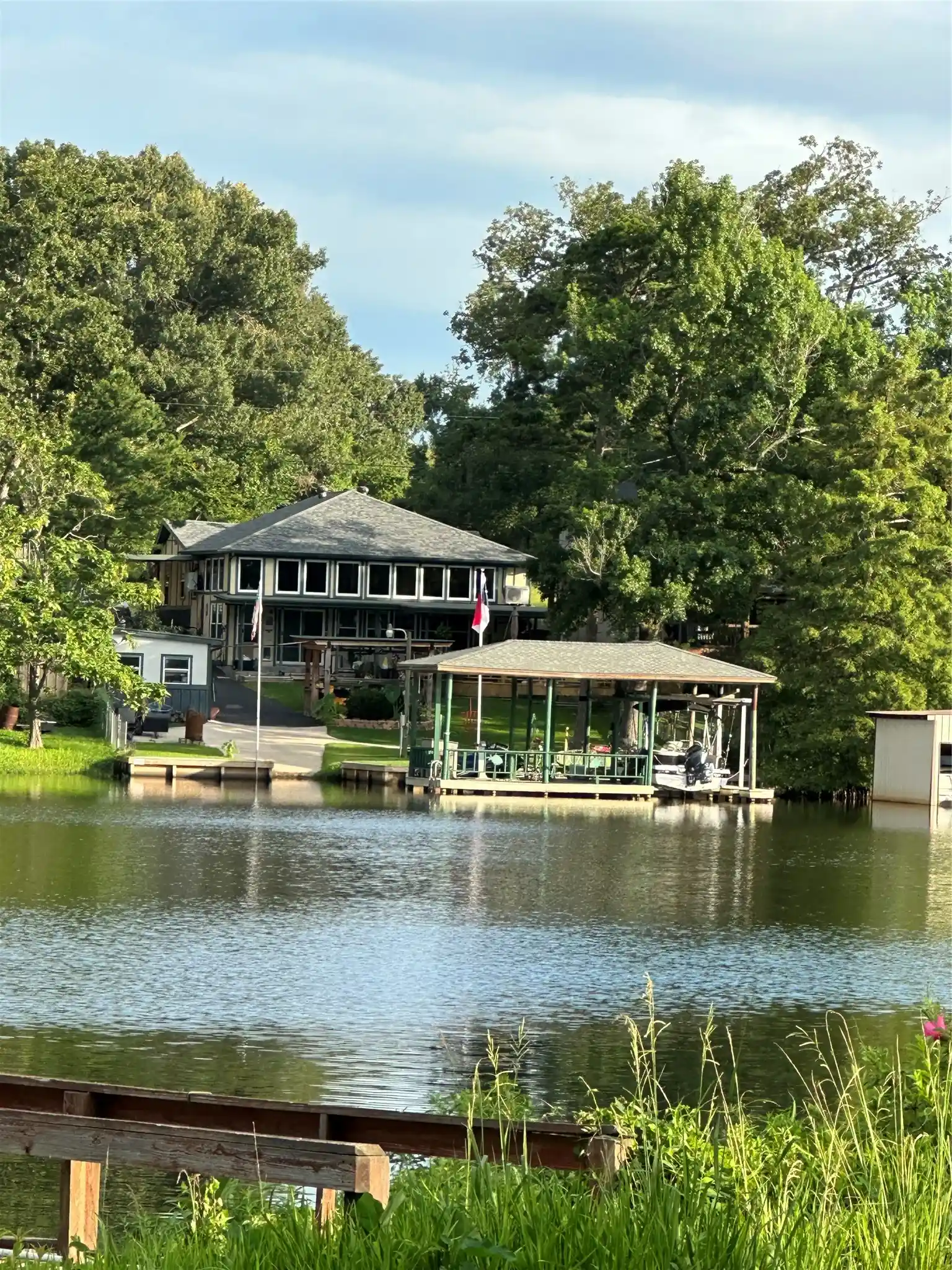 Photo 1 of Single family home for sale at 1776 County Rd 2270, Mineola, TX 75773 | MLS# 21373008 | Listing updated on 2026-10-09