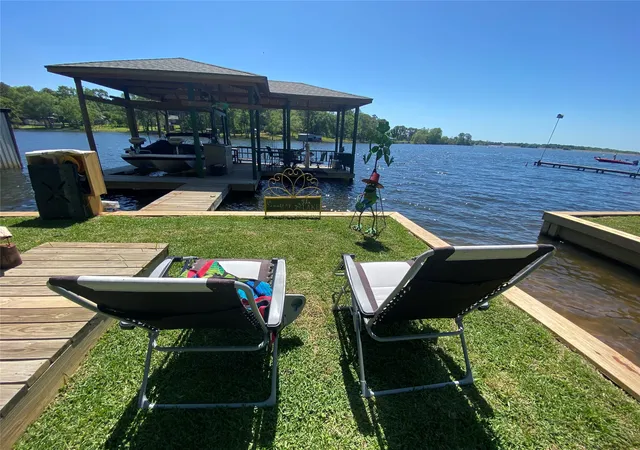 Photo 3 of Single family home for sale at 1776 County Rd 2270, Mineola, TX 75773 | MLS# 21373008 | Listing updated on 2026-10-05
