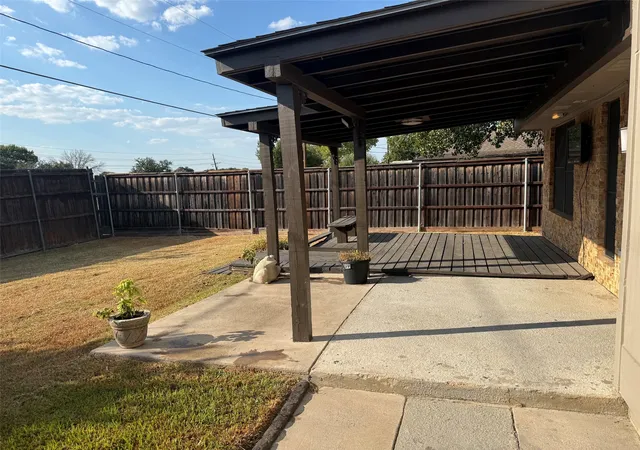 Photo 3 of Single family home for sale at 17623 Medina Dr, Dallas, TX 75287 | MLS# 21370543 | Listing updated on 2026-09-19