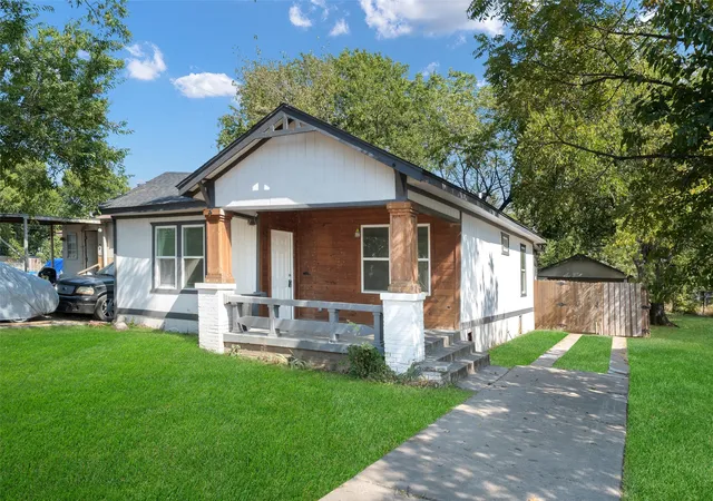 Photo 1 of Single family home for sale at 1407 Georgia Ave, Dallas, TX 75216 | MLS# 21373762 | Listing updated on 2026-08-31