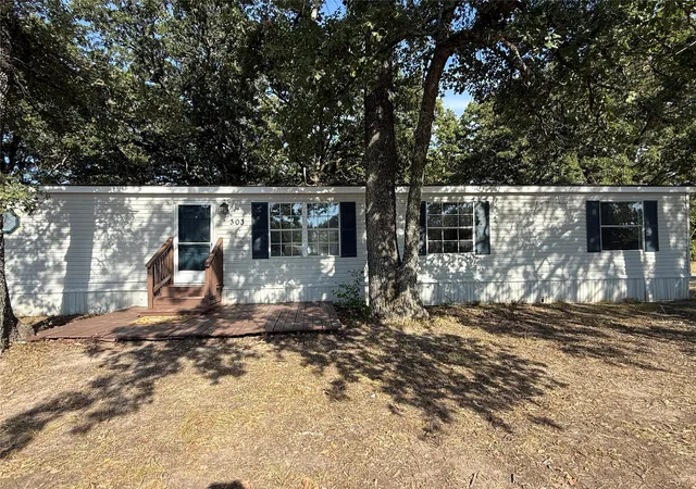 Photo 1 of Manufactured home for sale at 303 Horseman S Rd, Greenville, TX 75401 | MLS# 21373771 | Listing updated on 2026-09-01