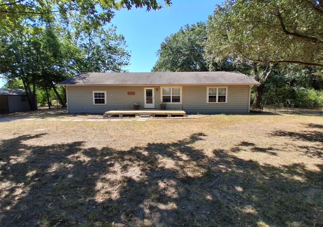 Photo 1 of Single family home for sale at 2619 Charity Rd, Commerce, TX 75428 | MLS# 21366623 | Listing updated on 2026-09-01
