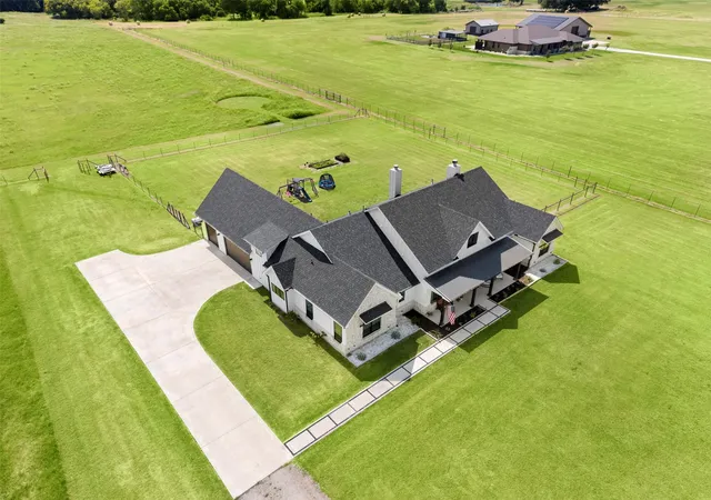 Photo 36 of Single family home for sale at 861 Brindley Rd, Maypearl, TX 76064 | MLS# 21373805 | Listing updated on 2026-10-07