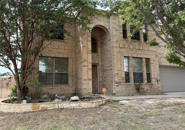 Photo 1 of Single family home for sale at 1316 Pheasant Run Trl, Fort Worth, TX 76131 | MLS# 21369457 | Listing updated on 2026-09-01